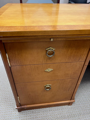 'Leda Office Furniture' Executive Desk