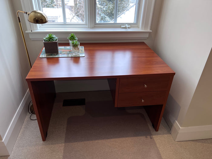 Neoset Desk