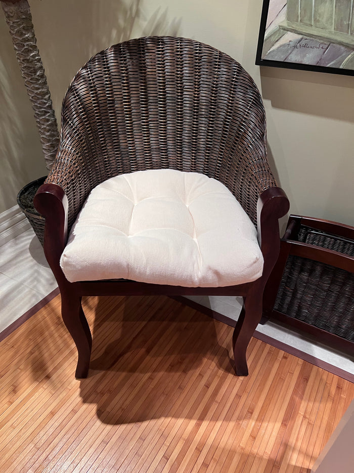 Wicker Style Accent Chair with Cushion