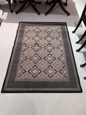 Kurdamir Area Rug