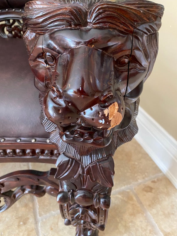 Carved throne 2025 chair