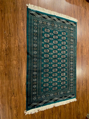 100% Wool Green Pakistani Bokhara Rug