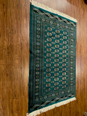 100% Wool Green Pakistani Bokhara Rug