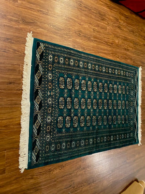 100% Wool Green Pakistani Bokhara Rug
