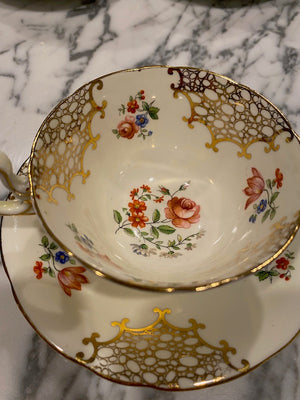 Aynsley Bone China Cup & Saucer- 135010