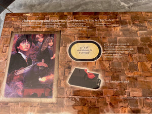 Bachmann Harry Potter and the Sorcerer's Stone, Hogwarts Express HO/OO Scale Electric Train Set