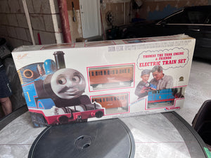 Lionel- Thomas the Tank Engine & Friends Electric Train Set (Sealed)