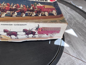 AMT BUDWEISER CLYDESDALE 8 HORSE HITCH WAGON MODEL 7702 1/20 SCALE 30"