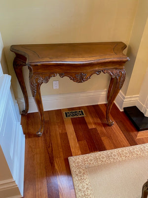 Beautiful Wood Console Table with Clawed Feet