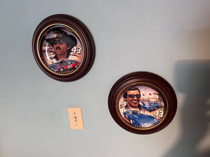 The Franklin Mint Heirloom Recommendation Richard Petty, 2 Collector Plates + Mahogany Frames