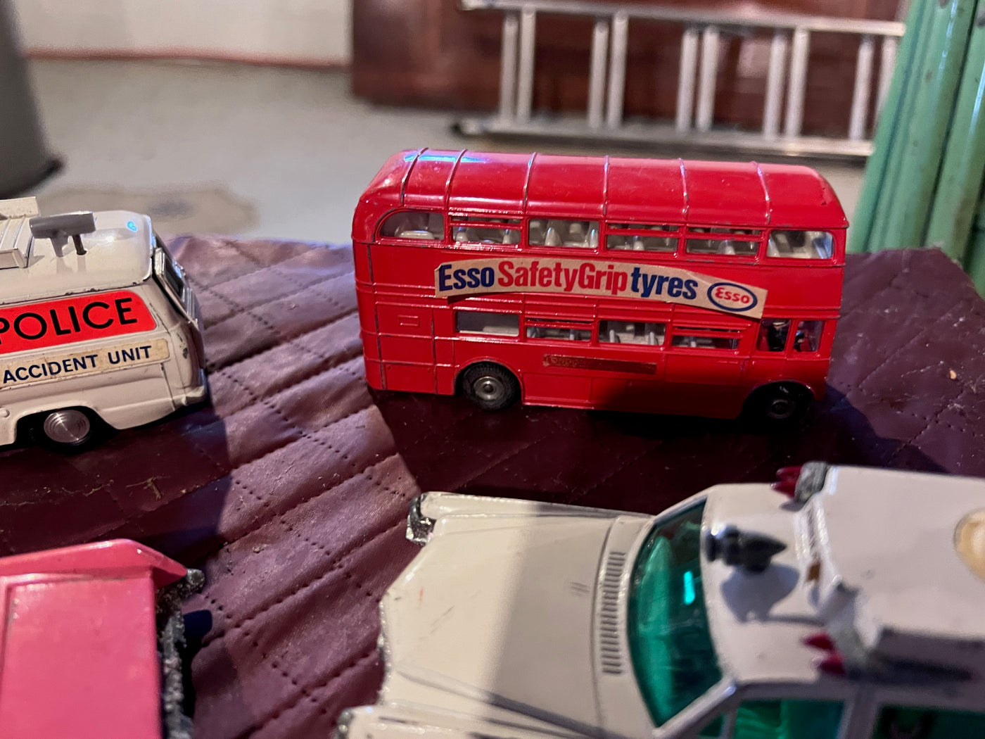 50s Dinky toys station stuff 4体セットビンテージ 50s Dinky toys station stuff 4体セットビンテージ - メルカリ
