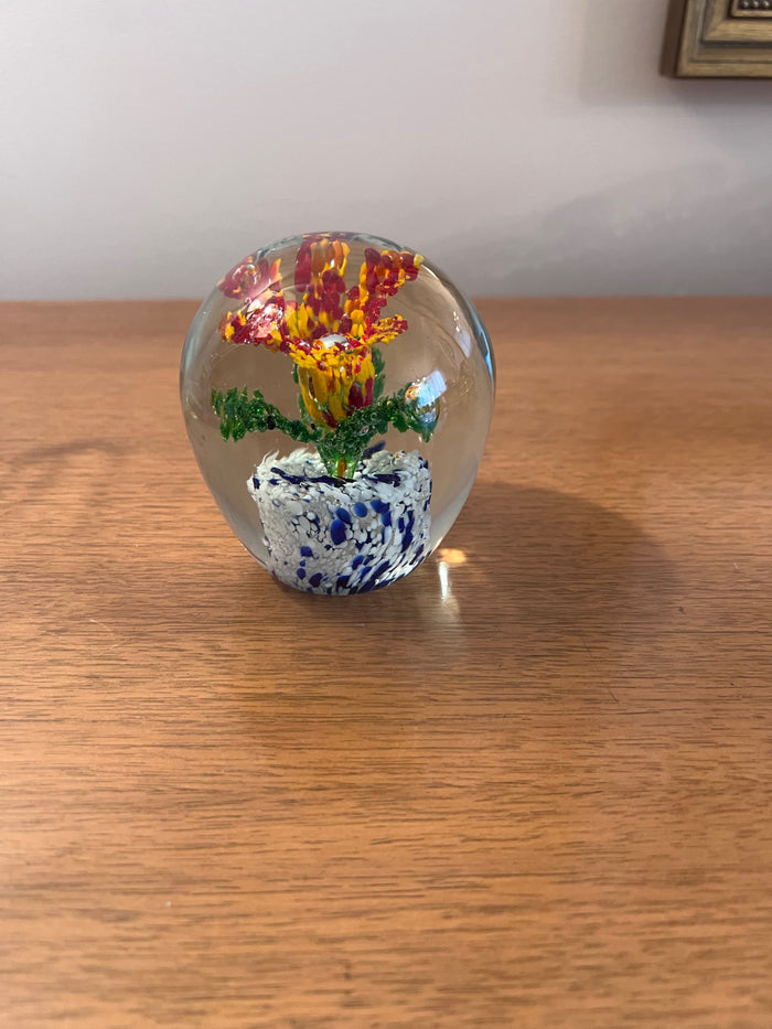 Beautiful Art Glass Paperweight