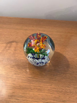 Beautiful Art Glass Paperweight