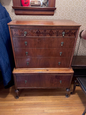 Antique Chest of Drawers