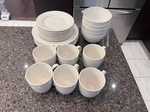 'Wholehome' Dinnerware Lot