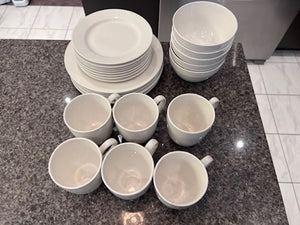 'Wholehome' Dinnerware Lot