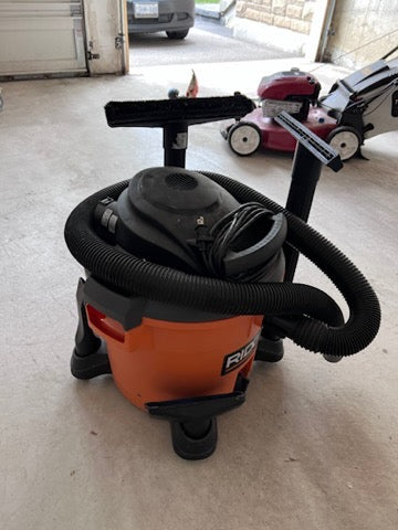 Ridgid 12 Gallon Wet/Dry Vac