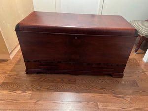 Honderich Furniture Co. Red Seal Cedar Chest