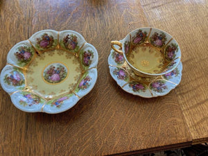 Antique Hutschenreuther TIRSCHENREUTH "Love Story" Lot