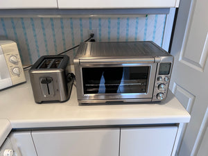 2 Breville Toaster Ovens (*excellent condition)