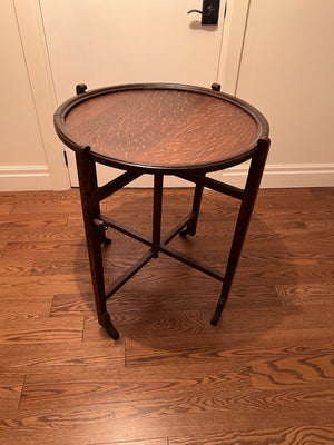 Early 20th Century Round Revertable Oak Flip-Top Folding Table