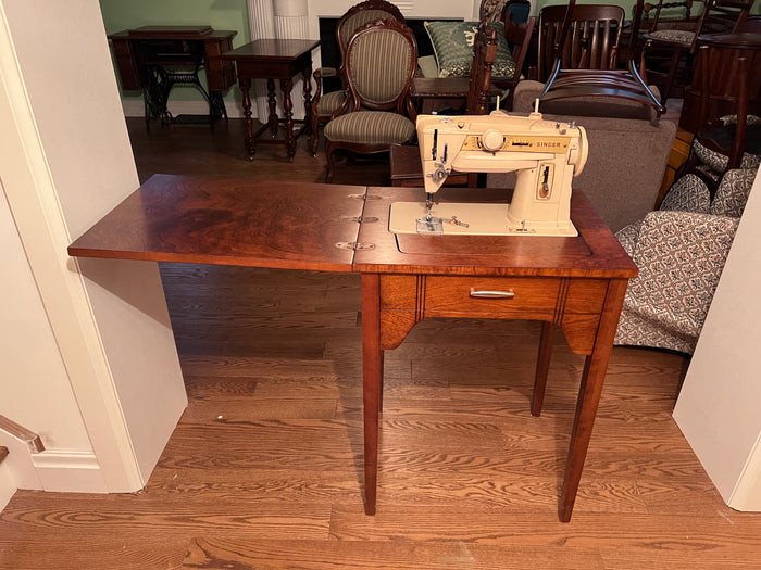 Singer 411G Sewing Machine Table