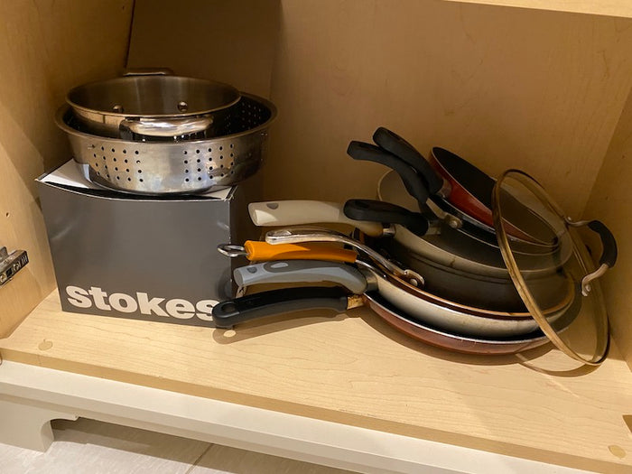 Miscellaneous Pans/Kitchenware Lot
