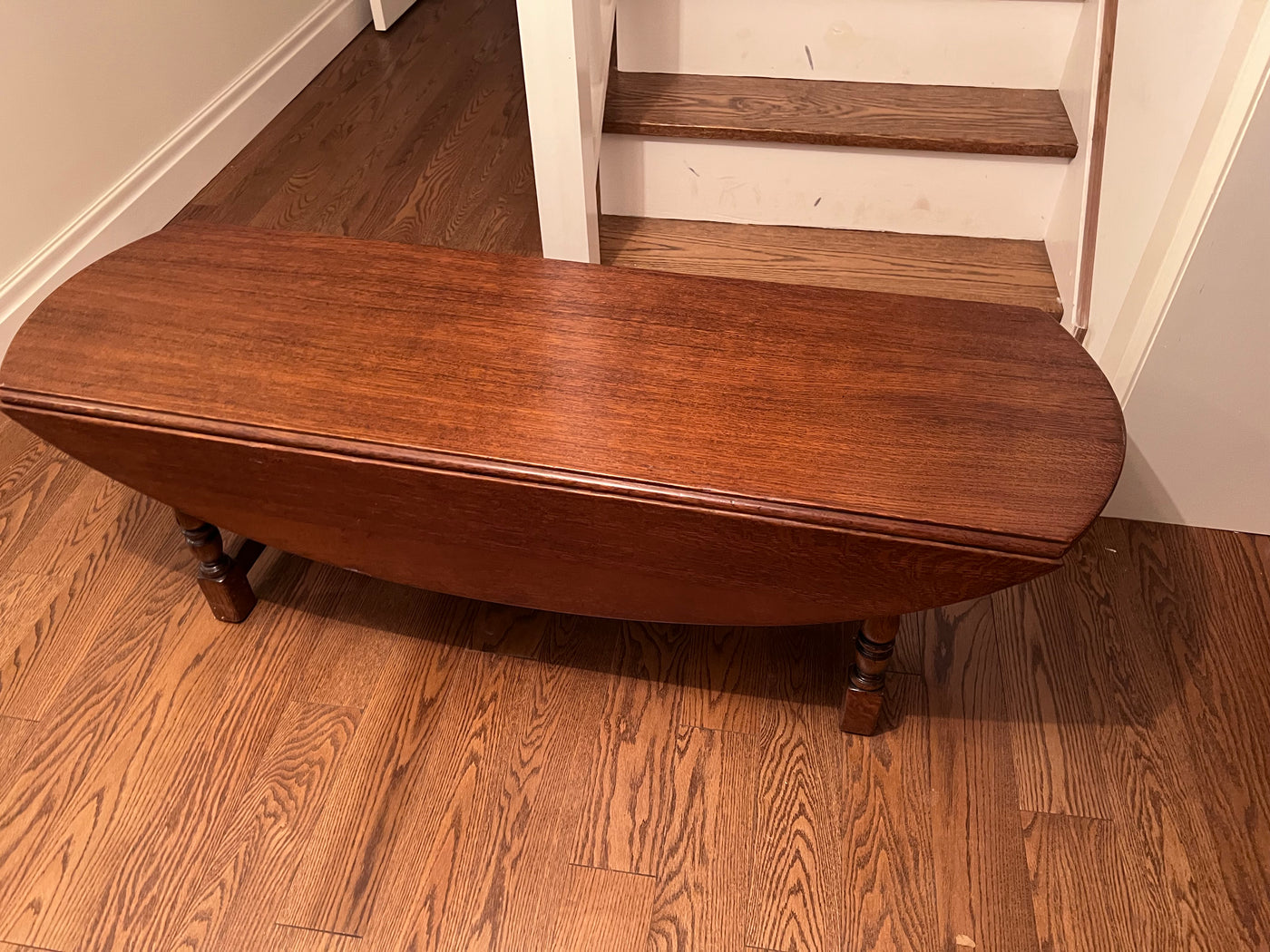 Solid Oak Wood Oval Drop Leaf Coffee Table – Sell My Stuff Canada -  Canada's Content and Estate Sale Specialists
