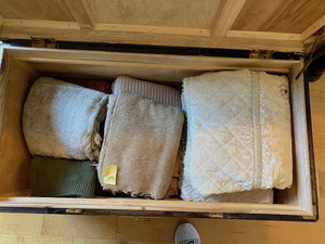 Fine Throw Blanket Lot