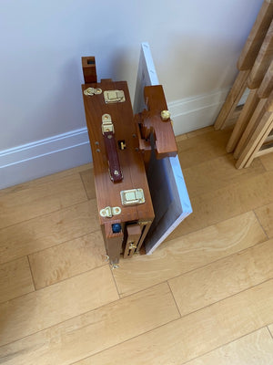 Brand New Box Easel