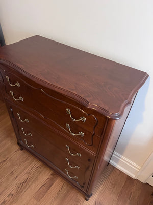 "Knechtel Quality Furniture" Dresser