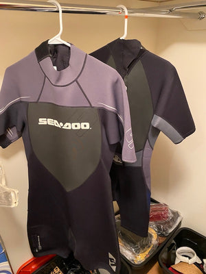 2 Men's Wetsuits