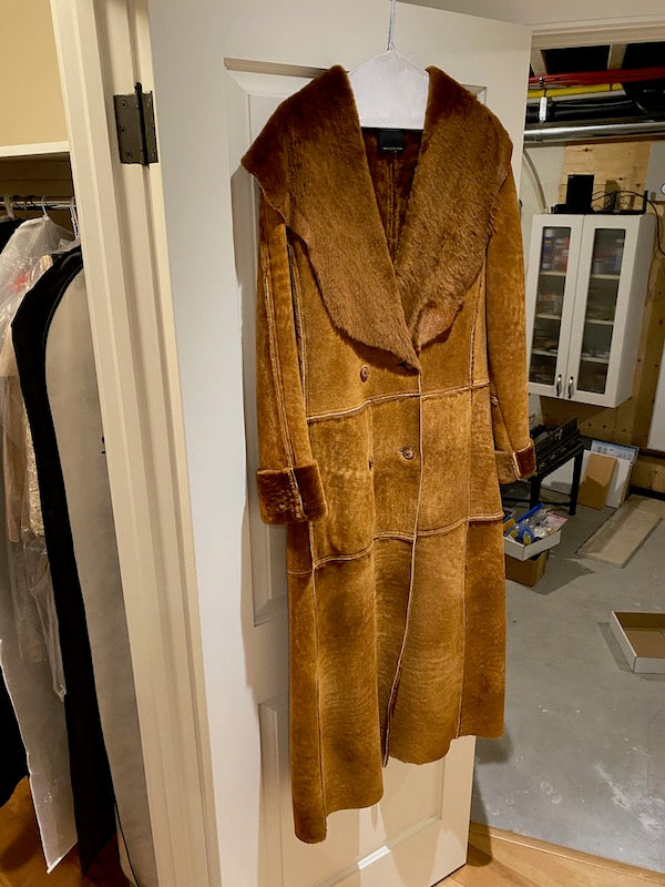 Women's Hilary Radley Wool Long Coat – Sell My Stuff Canada - Canada's  Content and Estate Sale Specialists