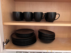 Hometrends Dinnerware Lot
