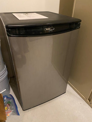 Danby 'DAR446BSL' Mini Fridge