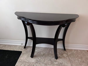 Bombay Company Scalloped Console Table (*2 Available)