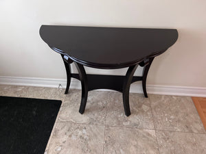 Bombay Company Scalloped Console Table (*2 Available)