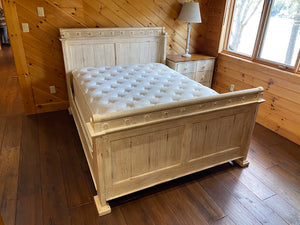 "Drexel Heritage" White Distressed Queen Bed Frame