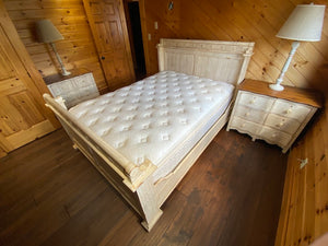 "Drexel Heritage" White Distressed Queen Bed Frame