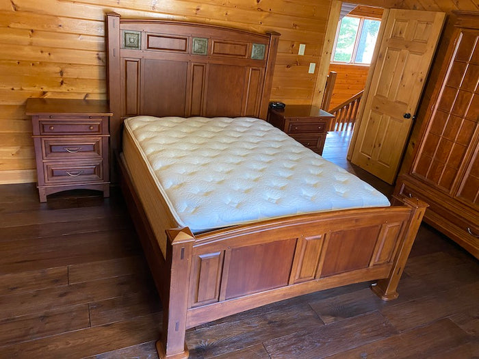 "Drexel Heritage" Double Bed Frame