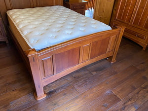 "Drexel Heritage" Double Bed Frame