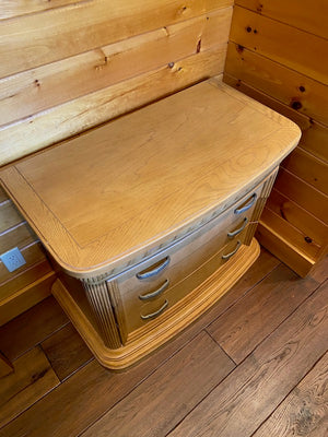 2 "Drexel Heritage" Overtures Night Stands, Twist