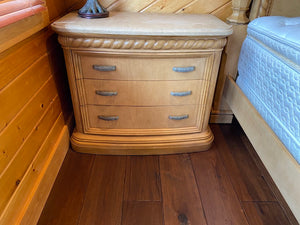2 "Drexel Heritage" Overtures Night Stands, Twist