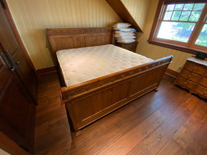 "Drexel Heritage" King Bed Frame