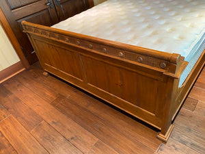 "Drexel Heritage" King Bed Frame