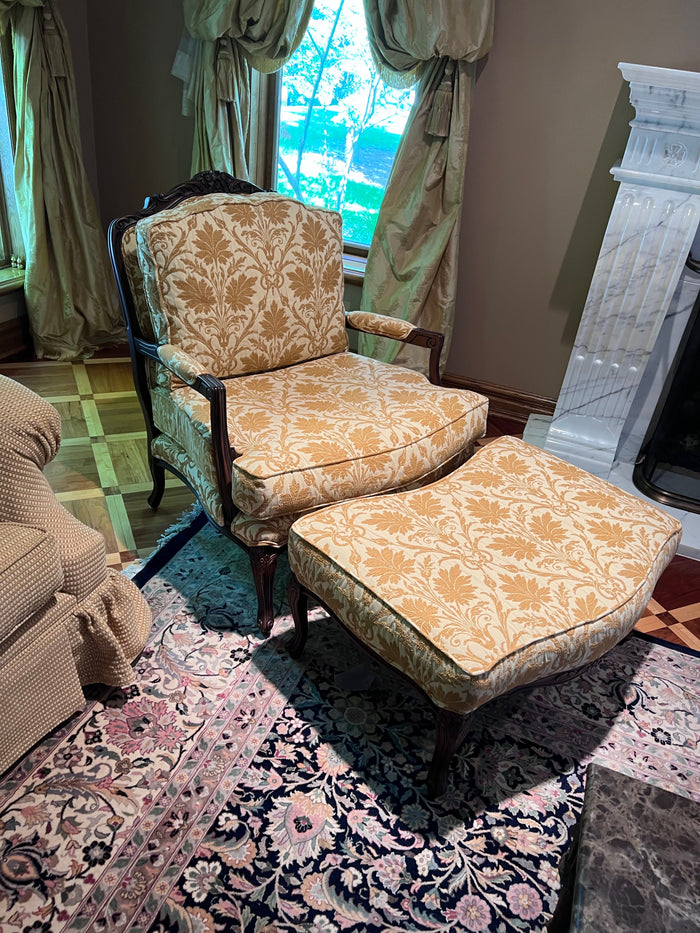 Large Berge Chair + Ottoman, Gold Design w/Wood Carved Frame