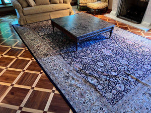 Beautiful 100% Wool Area Rug (10x15ft)