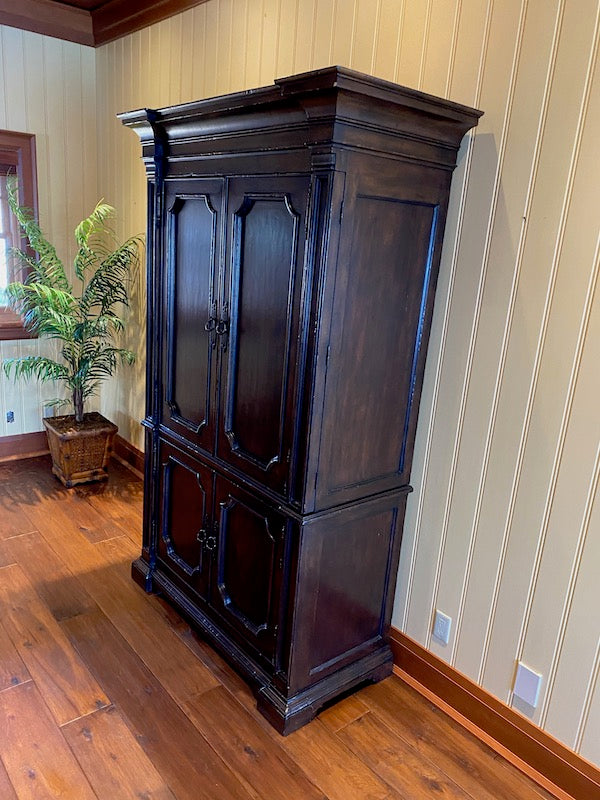"Drexel Heritage" Tuscany Armoire