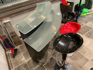 Bar + 3 Bar Stools