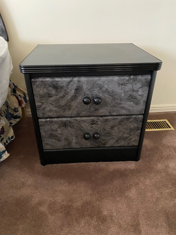 2 Vintage Nightstands from Dynasty Wood Products